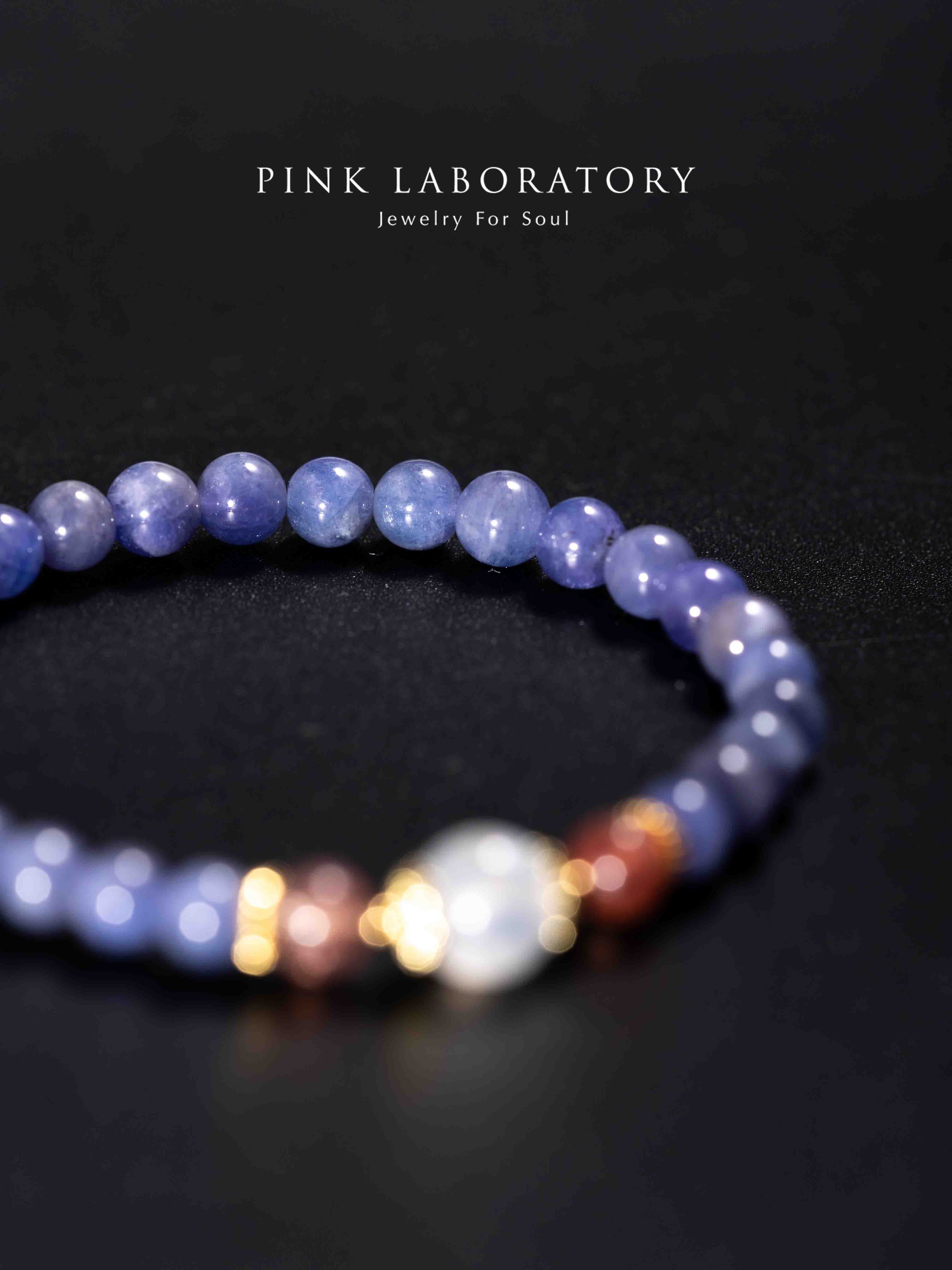 坦桑石草莓晶月光石14k鍍金手鍊