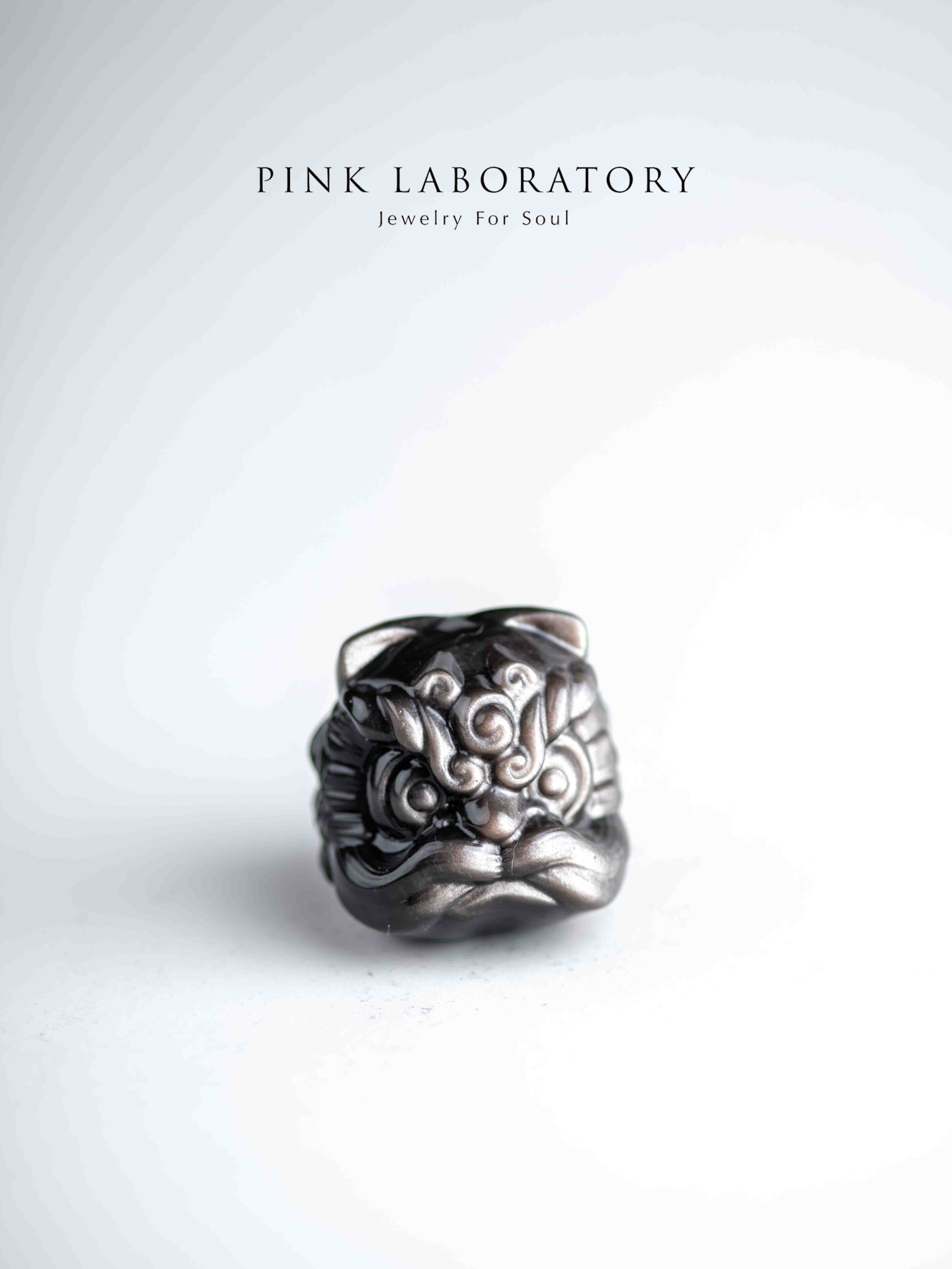 銀曜石招財辟邪醒獅|招財防小人水晶擺件