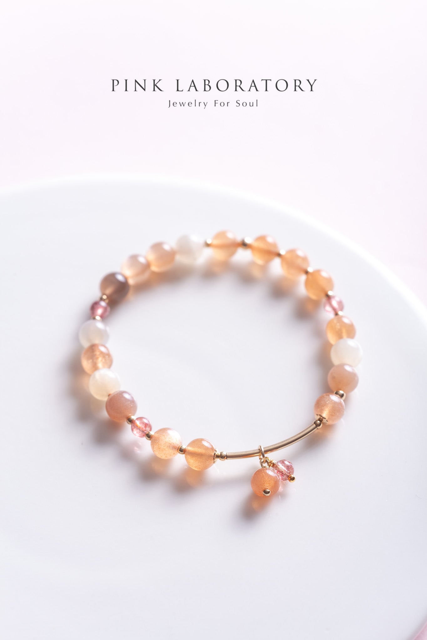 彩月光石橘月光石草莓晶6mm14k包金手鍊