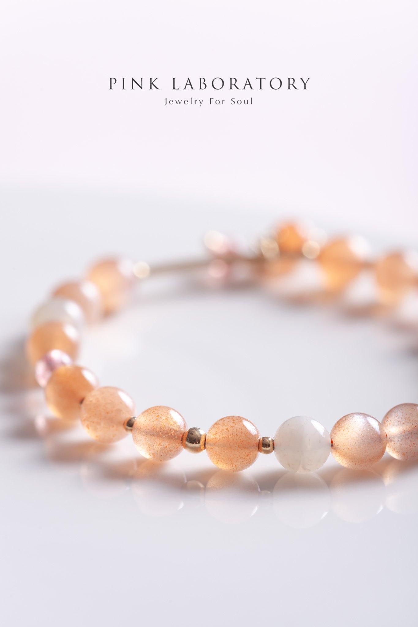 彩月光石橘月光石草莓晶6mm14k包金手鍊