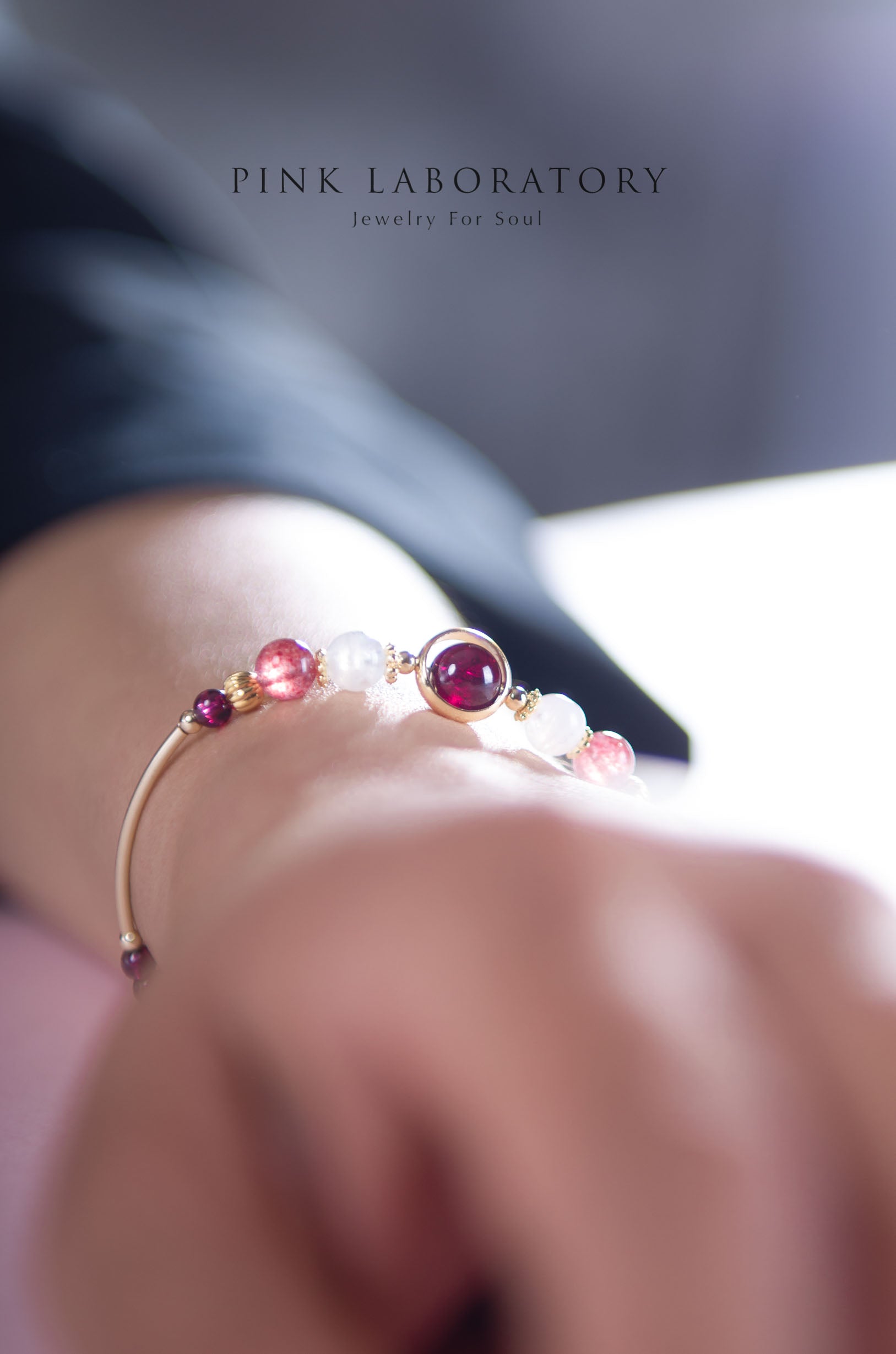 5A紫牙烏石榴石草莓晶手鍊 | 14K包金 |