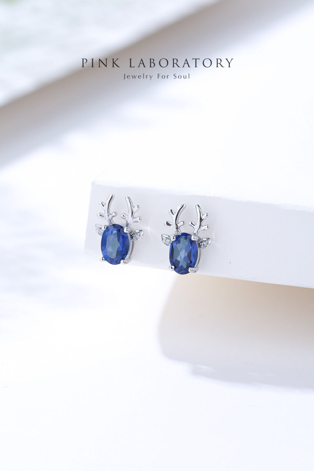 倫敦藍托帕石鹿角耳環 | 925純銀鍍白金耳釘